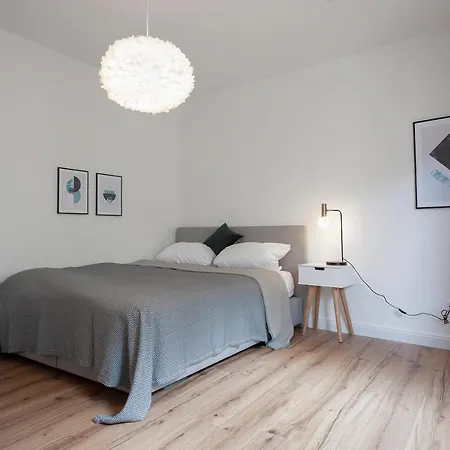 Limehome Viehofer Strasse 公寓 *